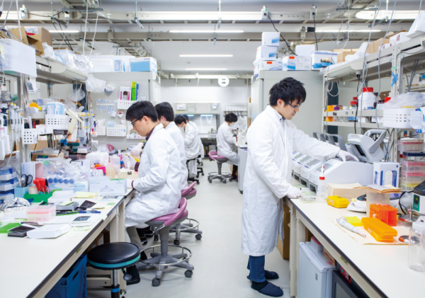 バイオものづくり共創研究拠点 活動イメージ01