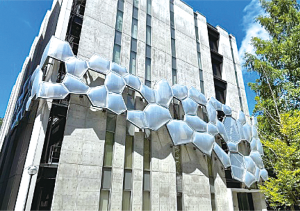 先端膜工学研究拠点 建物外観